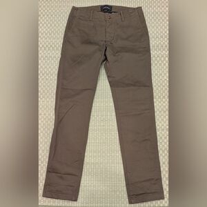Wings + Horns West Point Chinos Pants Olive Green Men's Size 30 Made in Canada